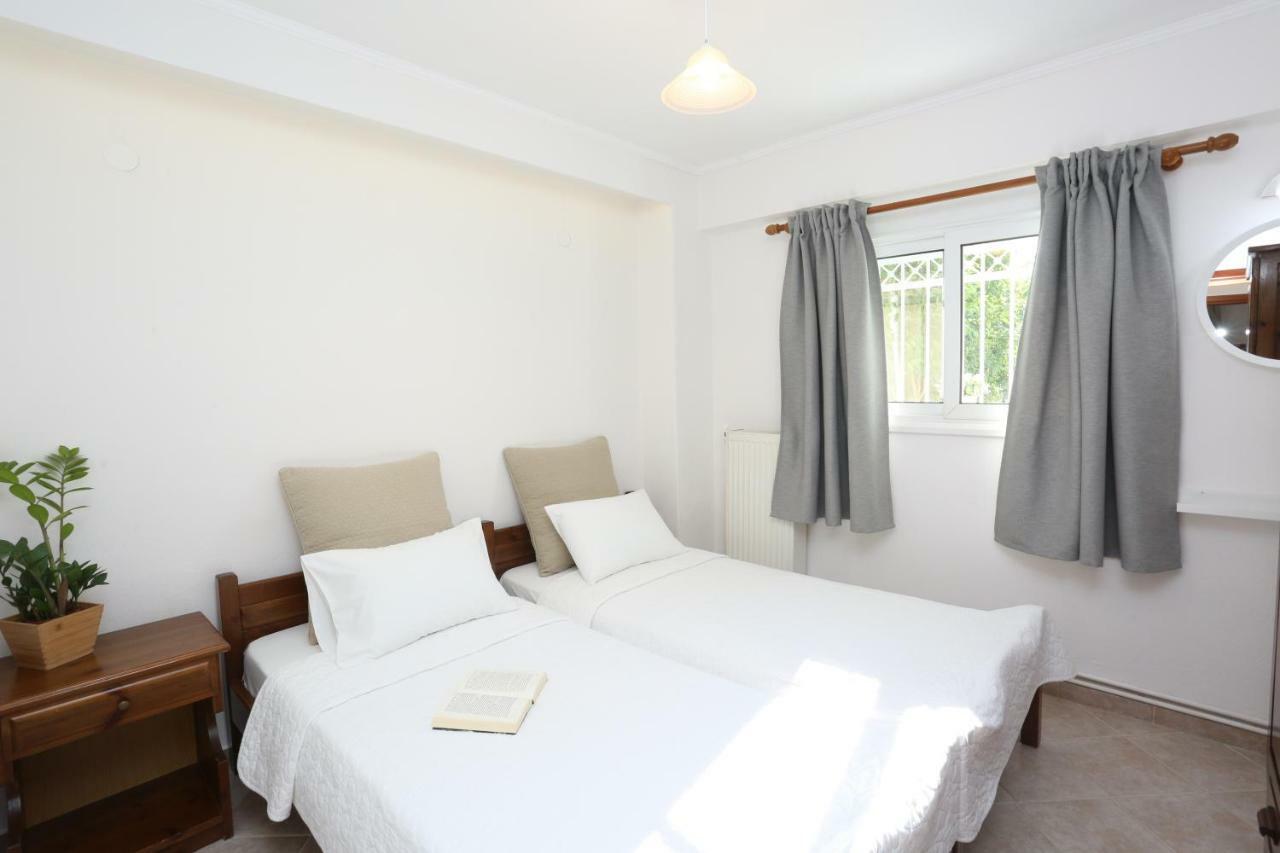 Kastoria Apartments Polychrono Luaran gambar