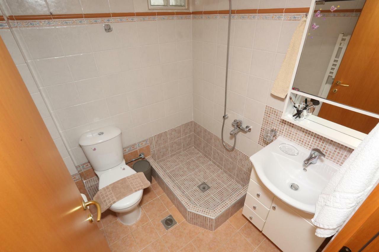 Kastoria Apartments Polychrono Luaran gambar