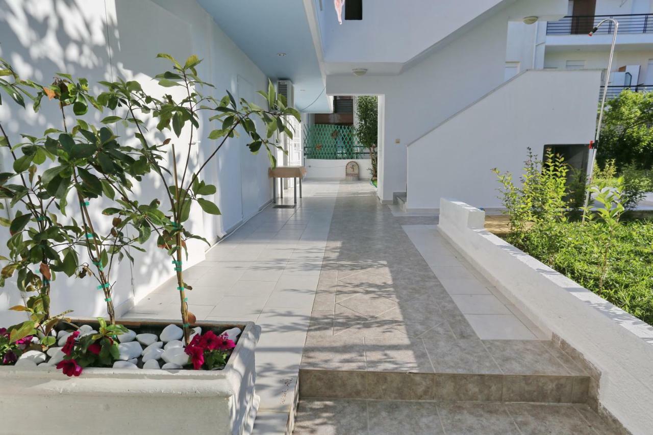 Kastoria Apartments Polychrono Luaran gambar